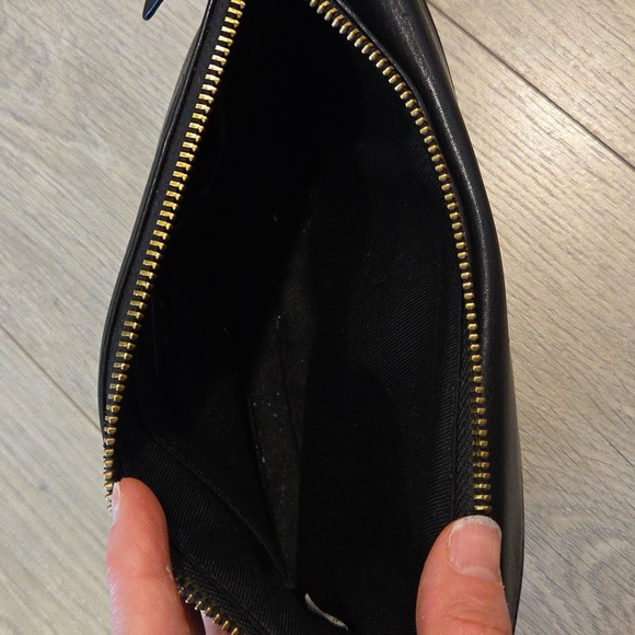 Lodis Clutch/Wristlet - Picture 6 of 8